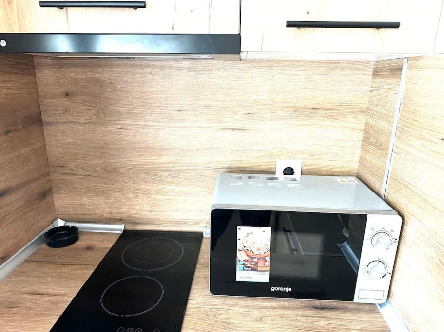 Green Park Apartment - Brand New Studio! Ρούσε Εξωτερικό φωτογραφία